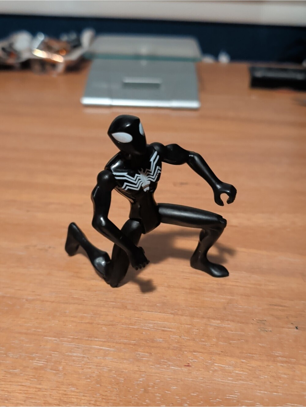 Marvel black Spider-Man Venom Black symbiote motorcycle rider figure loose 4"